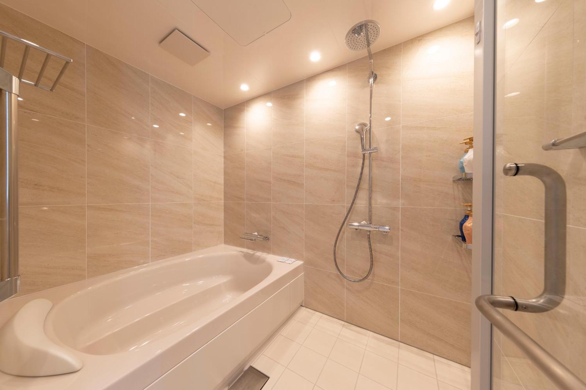 Hotel Springs Makuhari Premier Чиба Екстериор снимка