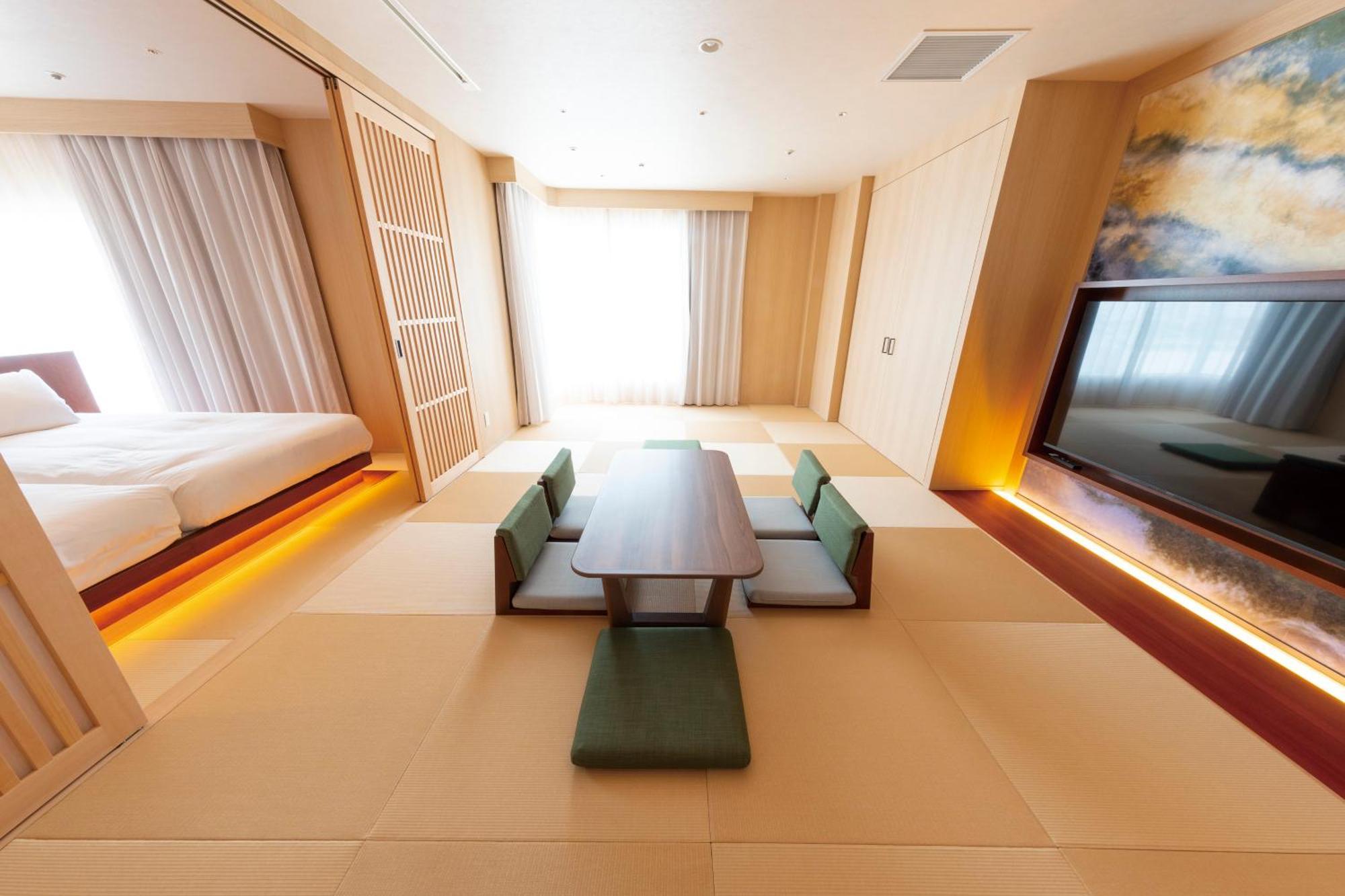 Hotel Springs Makuhari Premier Чиба Екстериор снимка