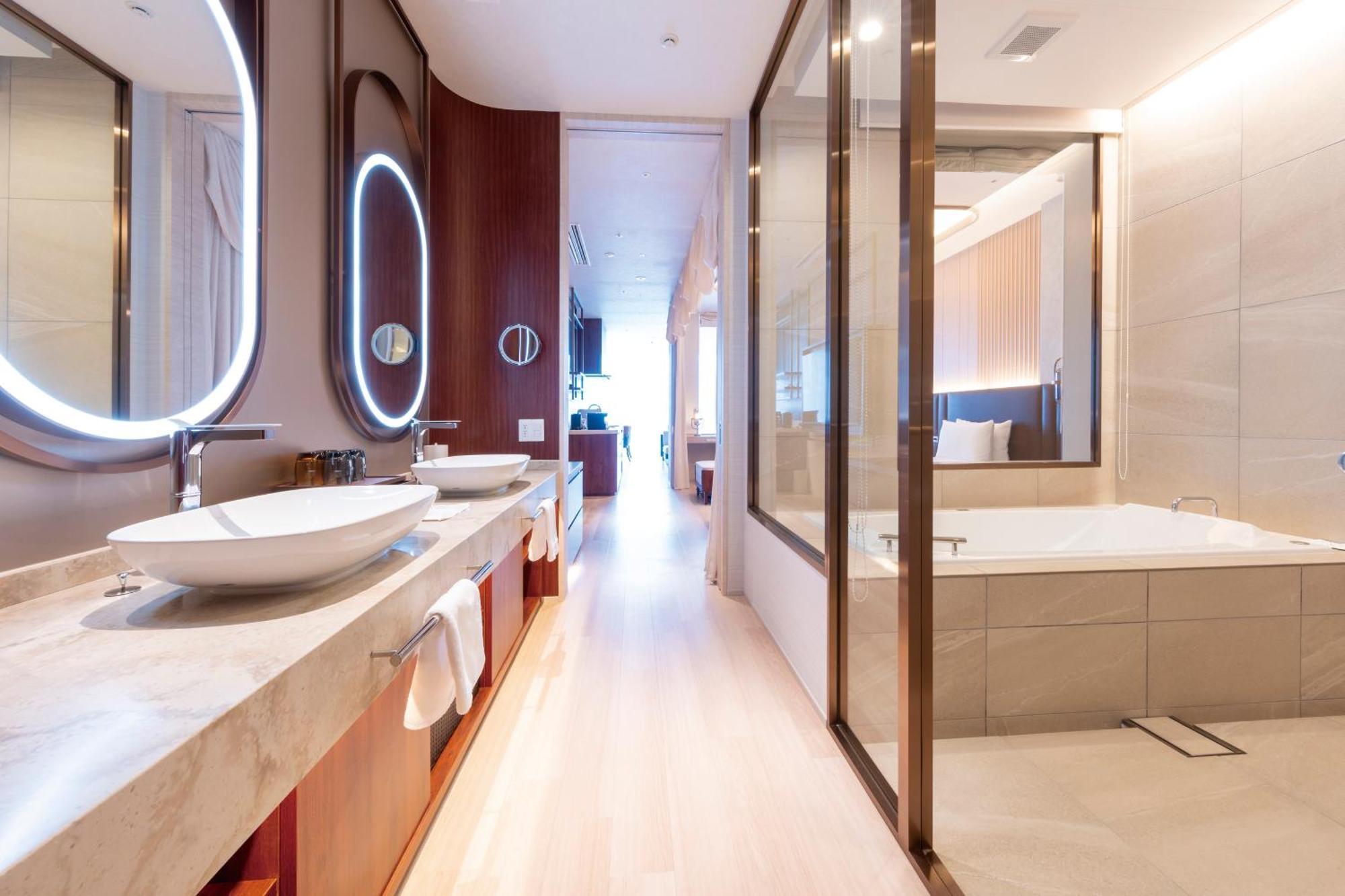 Hotel Springs Makuhari Premier Чиба Екстериор снимка