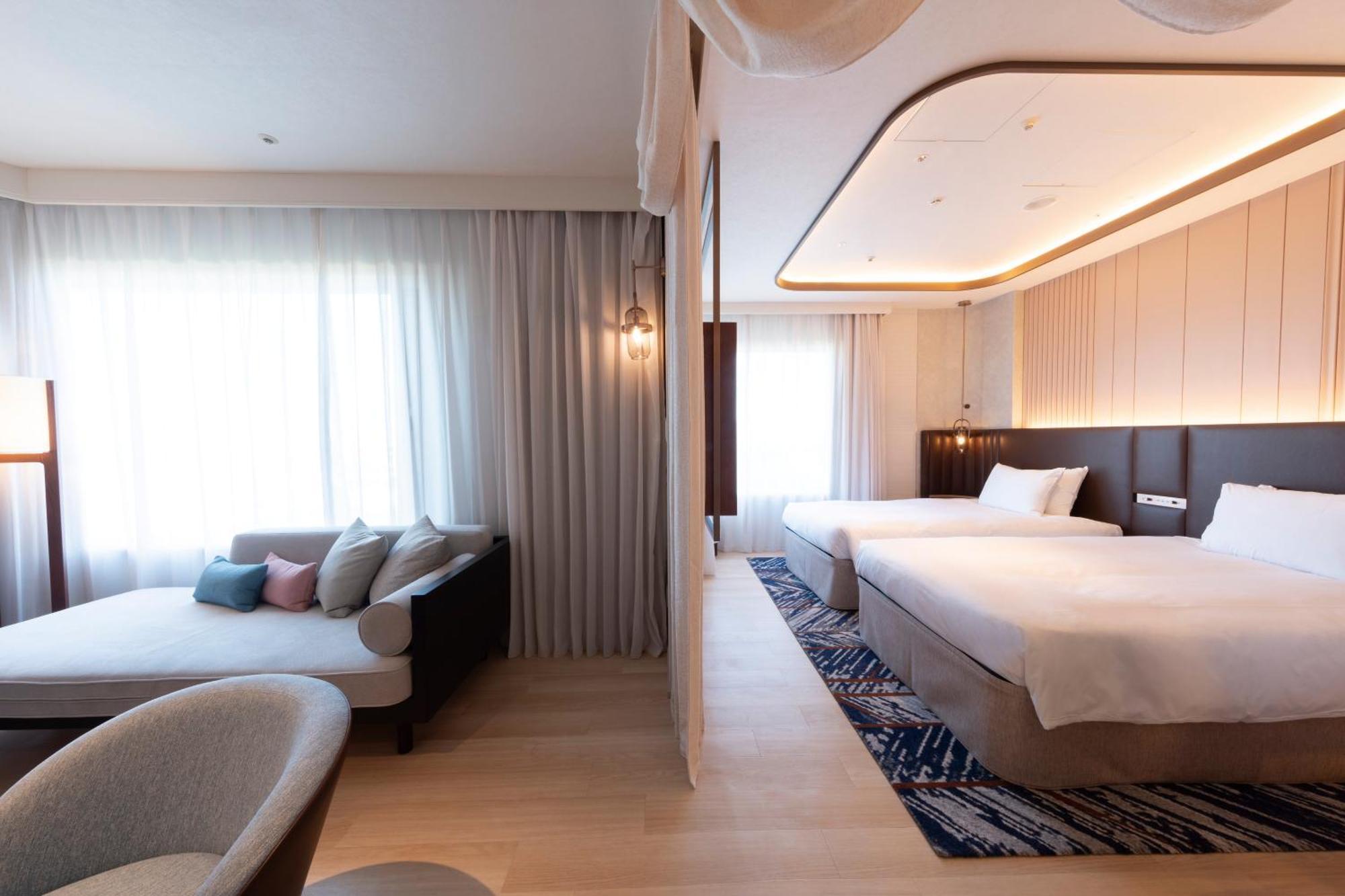 Hotel Springs Makuhari Premier Чиба Екстериор снимка