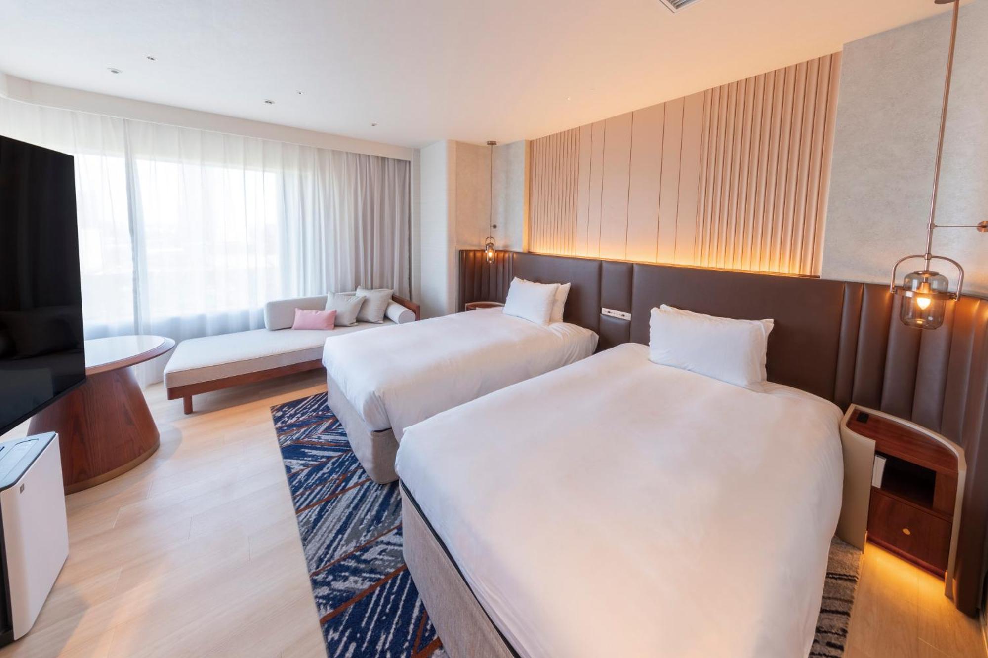 Hotel Springs Makuhari Premier Чиба Екстериор снимка